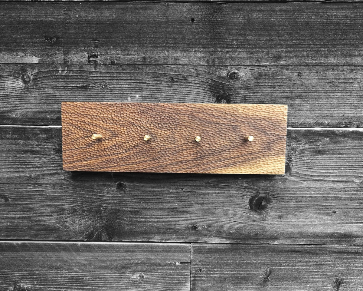 ARTD ‘Adze’ Coat & Key Hanger – houten wandkapstok